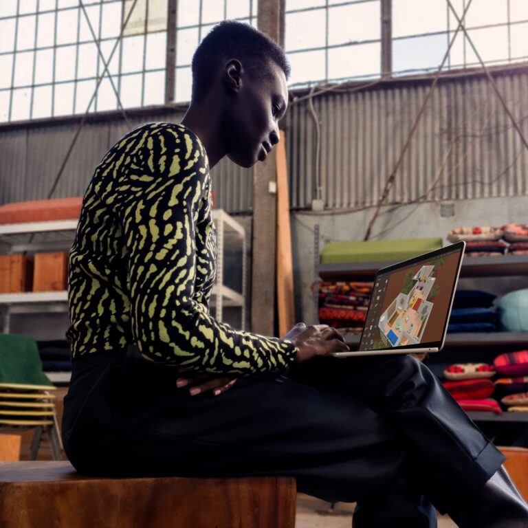 Apple MacBook Air 34,5 cm (13,6`) 2024, Notebook - MXCU3D/A technikbar